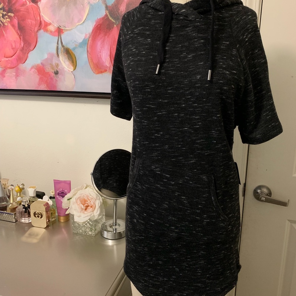 Women’s Top (Brand New)